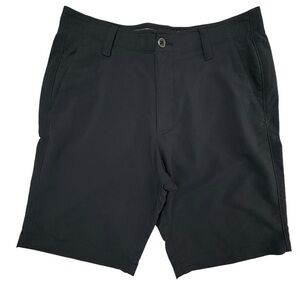 Under Armour- Golf shorts- 34- like new!!!‎